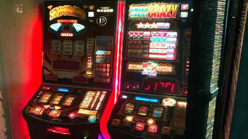 Hazardní lobby sílí, automaty se tlačí zpět do měst, varuje spolek